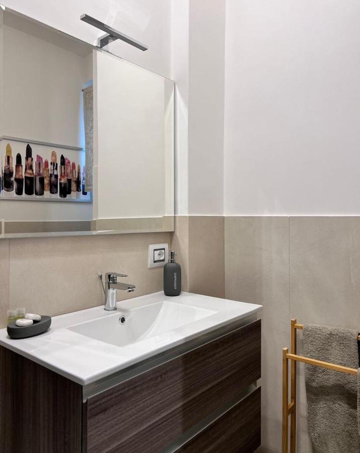 Visconti 90 Apartment Bari Ngoại thất bức ảnh